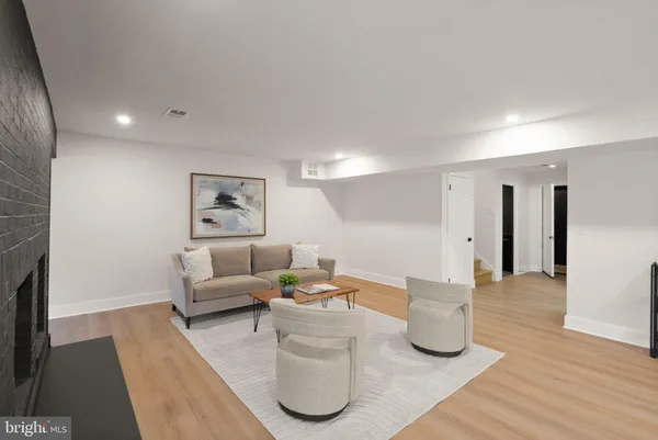 $2,475,000 | 11115 Streamview Court, Great Falls, VA 22066
