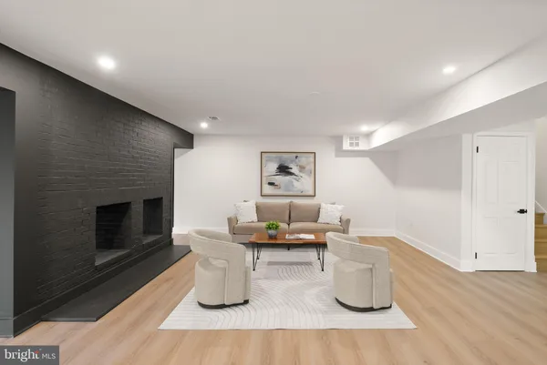 $2,475,000 | 11115 Streamview Court, Great Falls, VA 22066