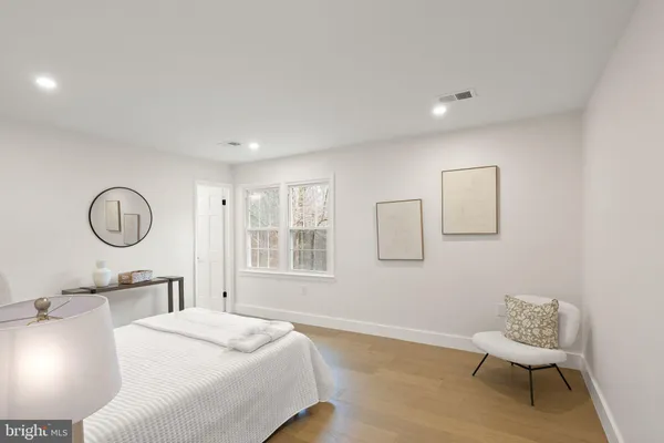 $2,475,000 | 11115 Streamview Court, Great Falls, VA 22066