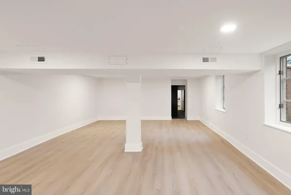 $2,475,000 | 11115 Streamview Court, Great Falls, VA 22066