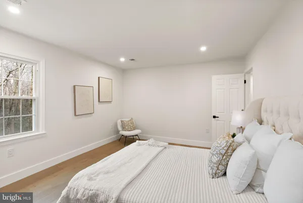 $2,475,000 | 11115 Streamview Court, Great Falls, VA 22066