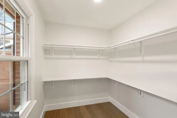 $2,475,000 | 11115 Streamview Court, Great Falls, VA 22066