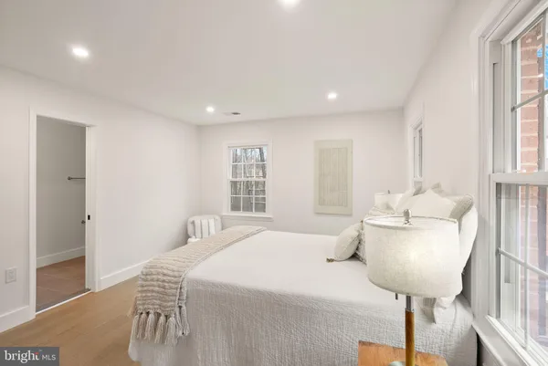 $2,475,000 | 11115 Streamview Court, Great Falls, VA 22066