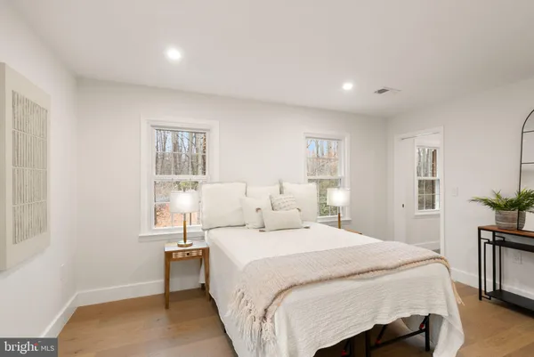 $2,475,000 | 11115 Streamview Court, Great Falls, VA 22066