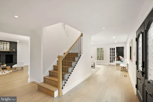 $2,475,000 | 11115 Streamview Court, Great Falls, VA 22066