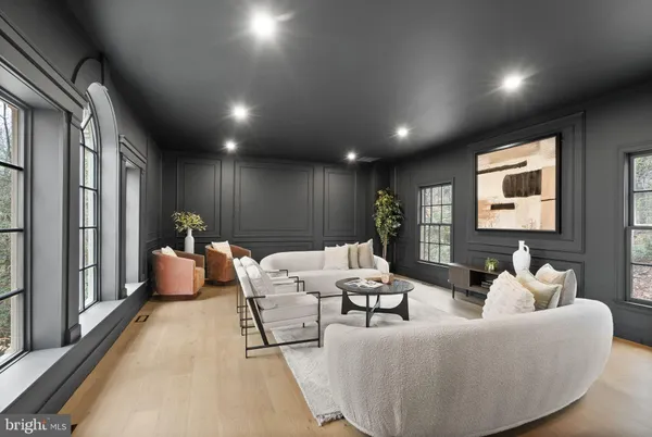 $2,475,000 | 11115 Streamview Court, Great Falls, VA 22066