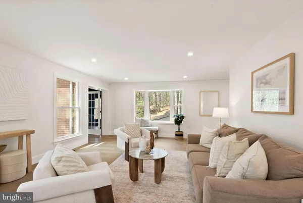 $2,475,000 | 11115 Streamview Court, Great Falls, VA 22066