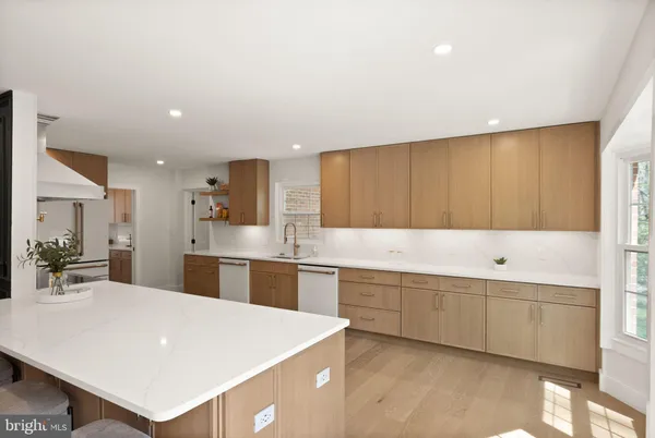 $2,475,000 | 11115 Streamview Court, Great Falls, VA 22066