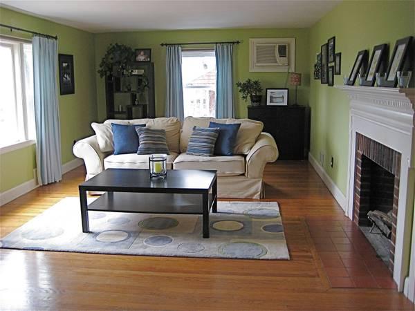 19 Hillcrest Road Wakefield, MA 01880 - Photo 3 of 14 Gallery Image 3