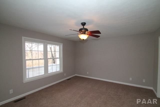 809 North Kickapoo Creek Road Peoria, IL 61604 - Photo 12 of 24 Gallery Image 12