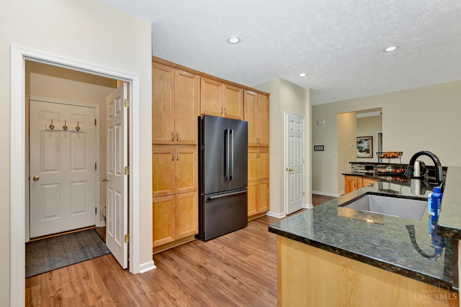 58 Hanover Place Hamilton, OH 45013 - Photo 10 of 35