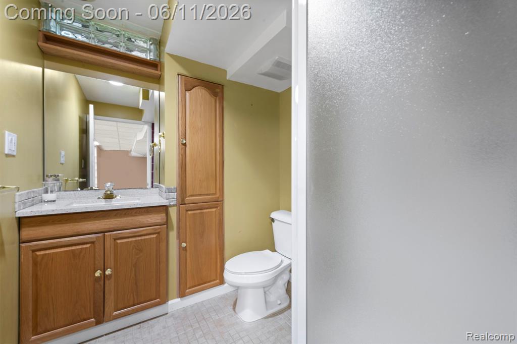 50145 Tottenham Court Canton, MI 48187 - Photo 62 of 76