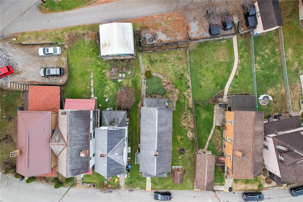 29 Main Street Freeport, PA 16229 - Photo 12 of 34 an aerial view of residential houses with outdoor space and street view