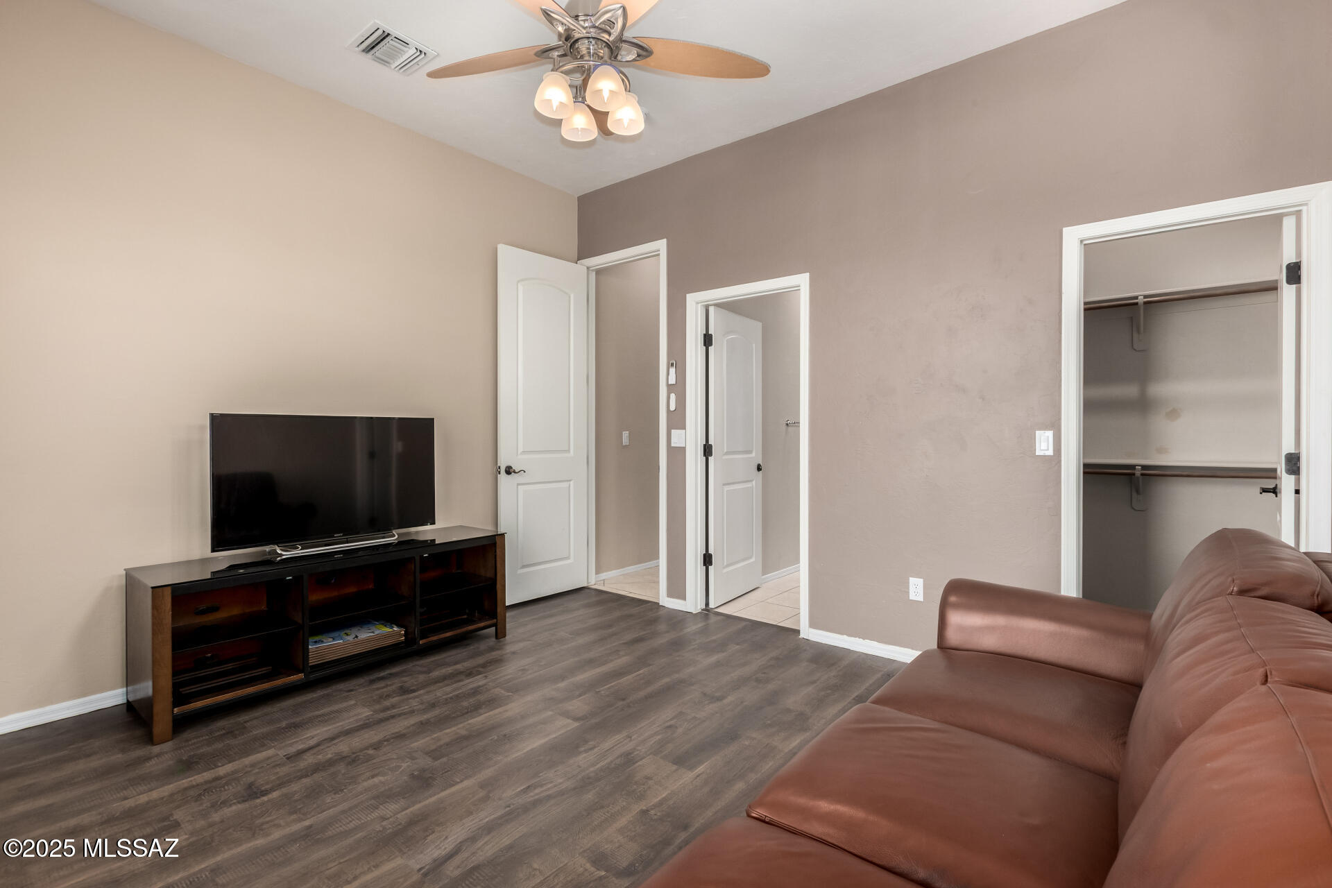 33 Camino Pesqueira Rio Rico, AZ 85648 - Photo 32 of 51