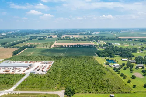 $483,085 | 1 Paul Segura Parkway, New Iberia, LA 70560