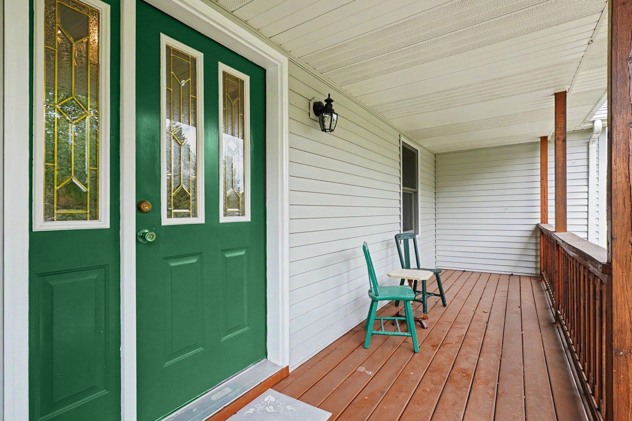 437 4th Street Lupton, MI 48635 - Photo 4 of 33