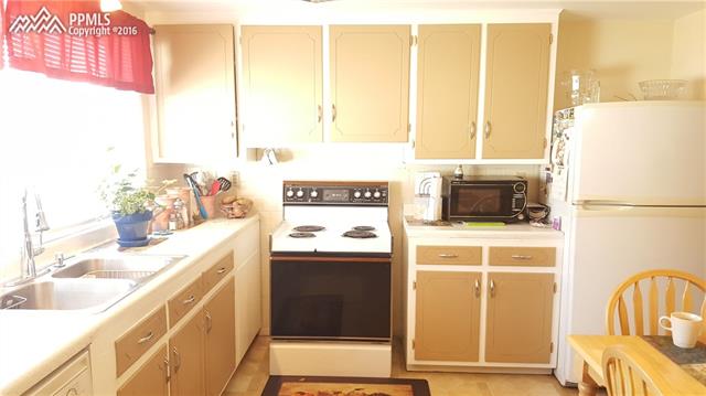 1504 Zuni Road Pueblo, CO 81001 - Photo 7 of 12 Gallery Image 7