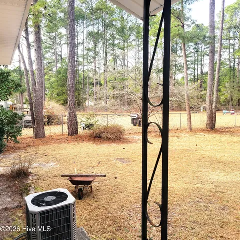 $1,500 | 735 West Philadelphia Avenue, Pinebluff, NC 28373