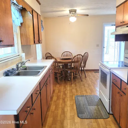 $1,500 | 735 West Philadelphia Avenue, Pinebluff, NC 28373