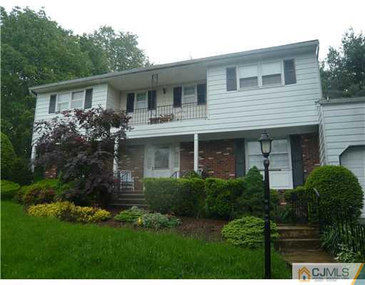 27 Celler Road Edison, NJ 08817 - Photo 1 of 10 Gallery Image 1