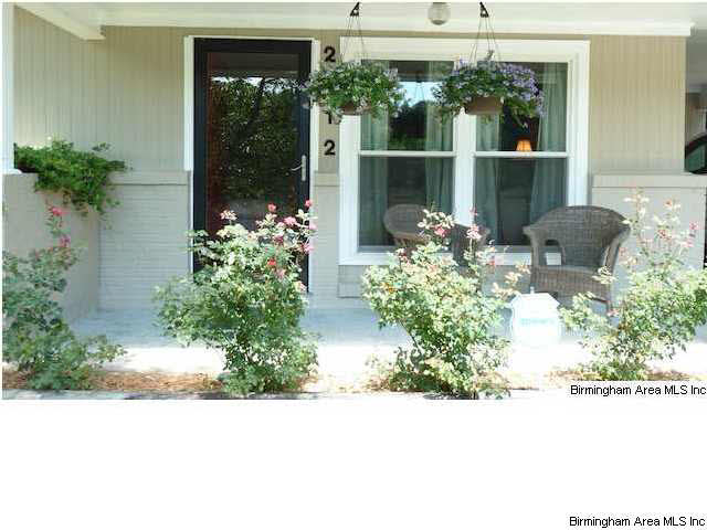 2212 Chapel Hill Road Birmingham, AL 35216 - Photo 2 of 5