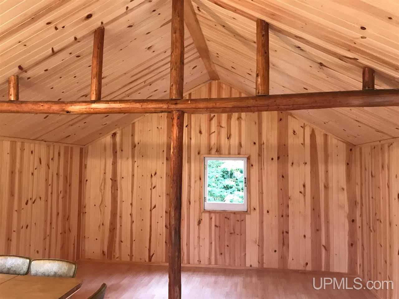 9749 Graves Road Manistique, MI 49854 - Photo 9 of 38 Gallery Image 9
