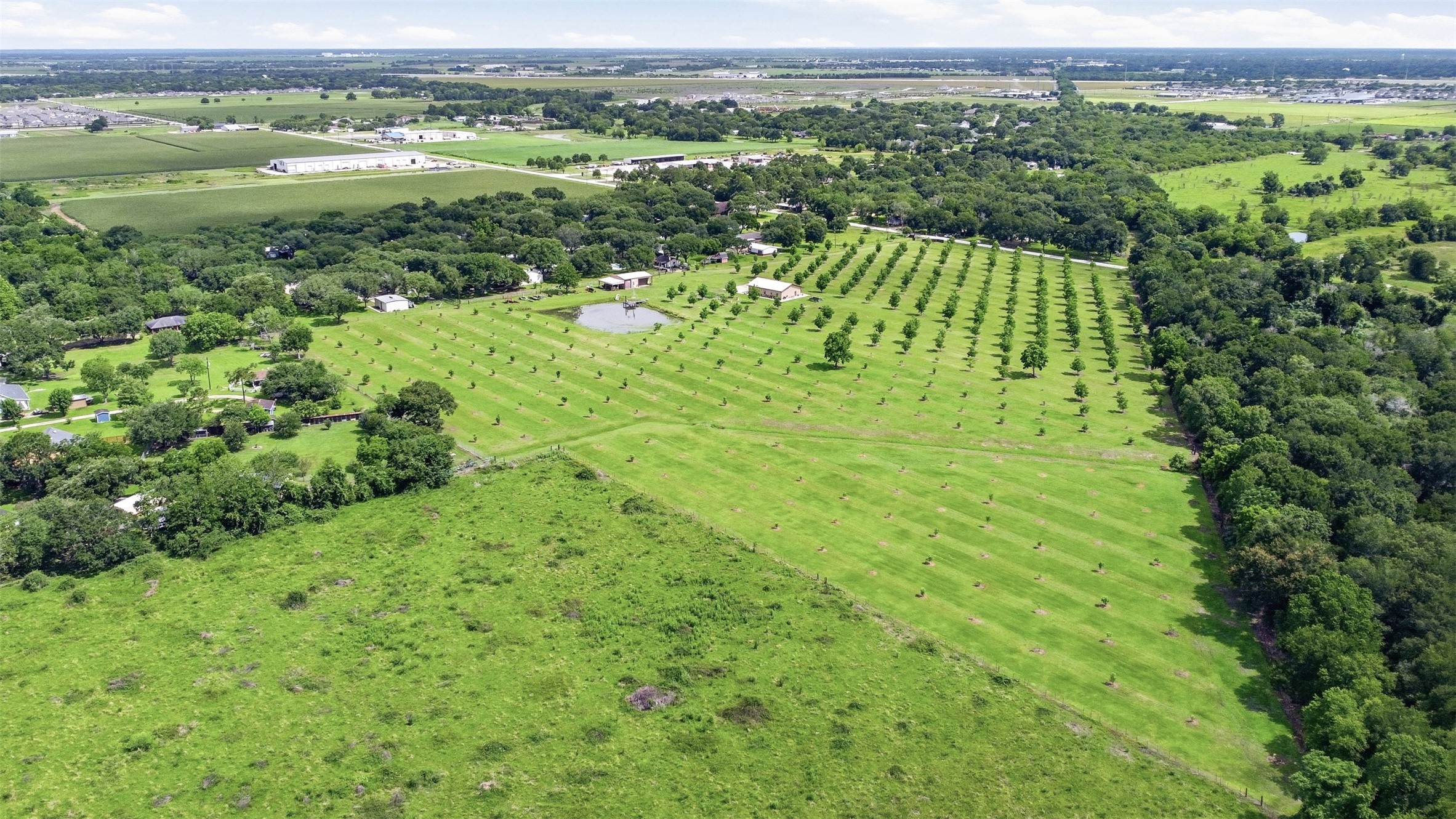 2740 Wehring Road Rosenberg, TX 77471 - Photo 8 of 32