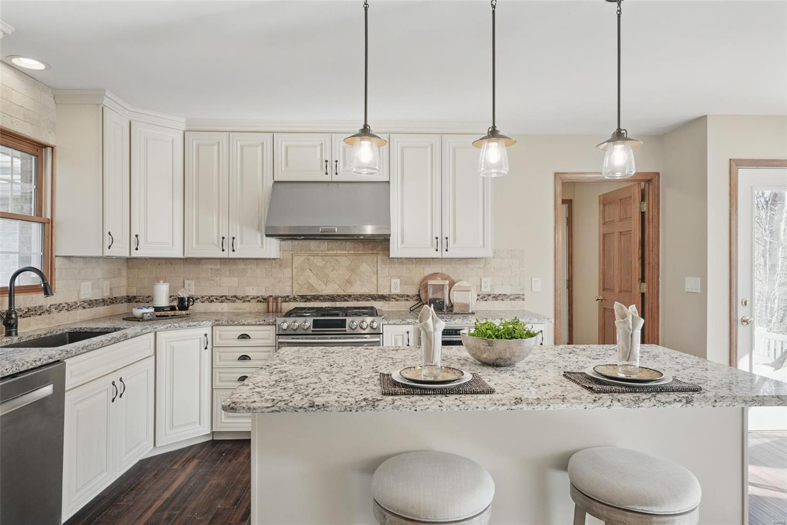 33 Green View Drive Defiance, MO 63341 - Photo 21 of 57