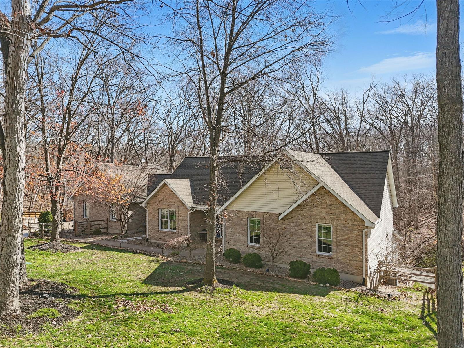 33 Green View Drive Defiance, MO 63341 - Photo 4 of 57