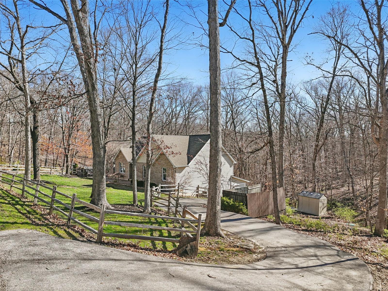 33 Green View Drive Defiance, MO 63341 - Photo 5 of 57