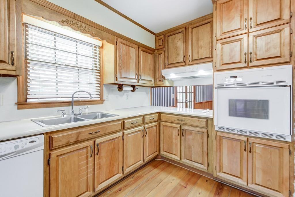 3907 Jerusalem Court Tucker, GA 30084 - Photo 11 of 38