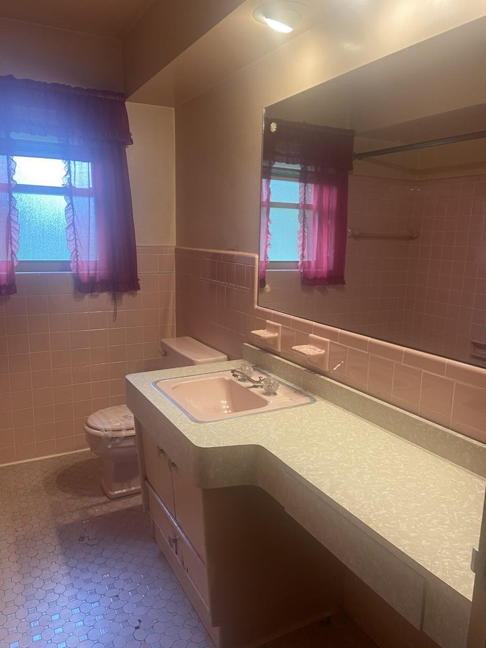 3669 Poole Road Cincinnati, OH 45251 - Photo 8 of 18 Gallery Image 8