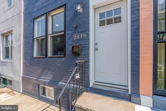 $1,999 | 2839 Winton Street, Philadelphia, PA 19145