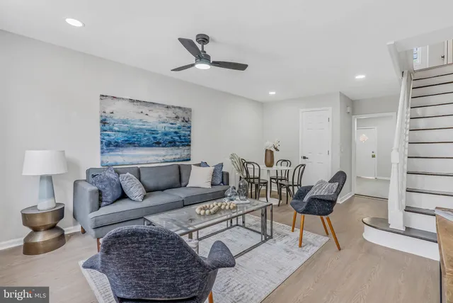 $1,999 | 2839 Winton Street, Philadelphia, PA 19145