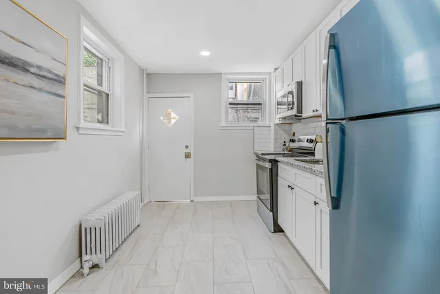 $1,999 | 2839 Winton Street, Philadelphia, PA 19145