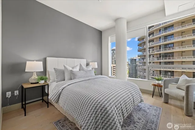 $599,000 | 737 Olive Way, Unit 1903, Seattle, WA 98101