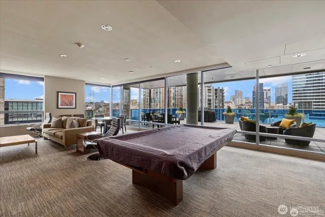 $599,000 | 737 Olive Way, Unit 1903, Seattle, WA 98101