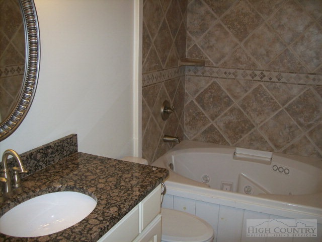 150 Sequoia Lane Boone, NC 28607 - Photo 3 of 7 Gallery Image 3