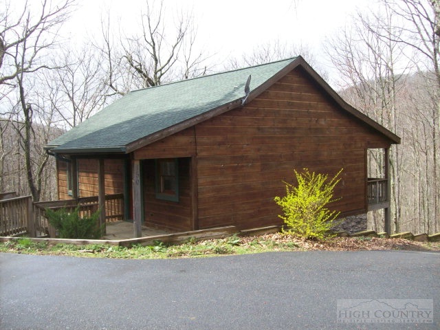 150 Sequoia Lane Boone, NC 28607 - Photo 7 of 7 Gallery Image 7