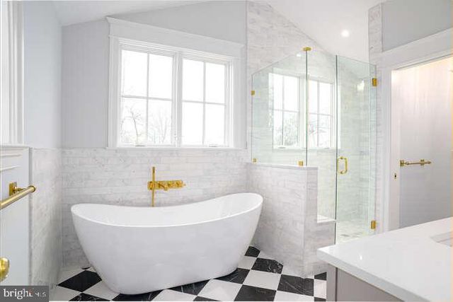 $2,020,300 | 3303 Cameron Mills Road, Alexandria, VA 22302