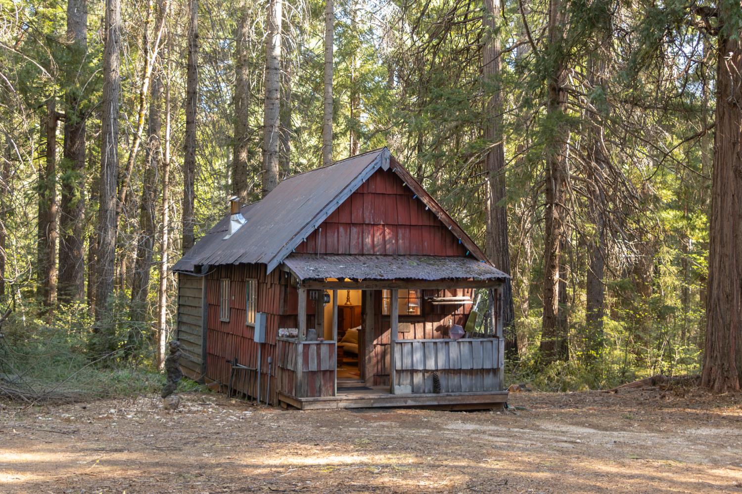 14138 La Porte Road Strawberry Valley, CA 95981 - Photo 29 of 61 Gallery Image 29