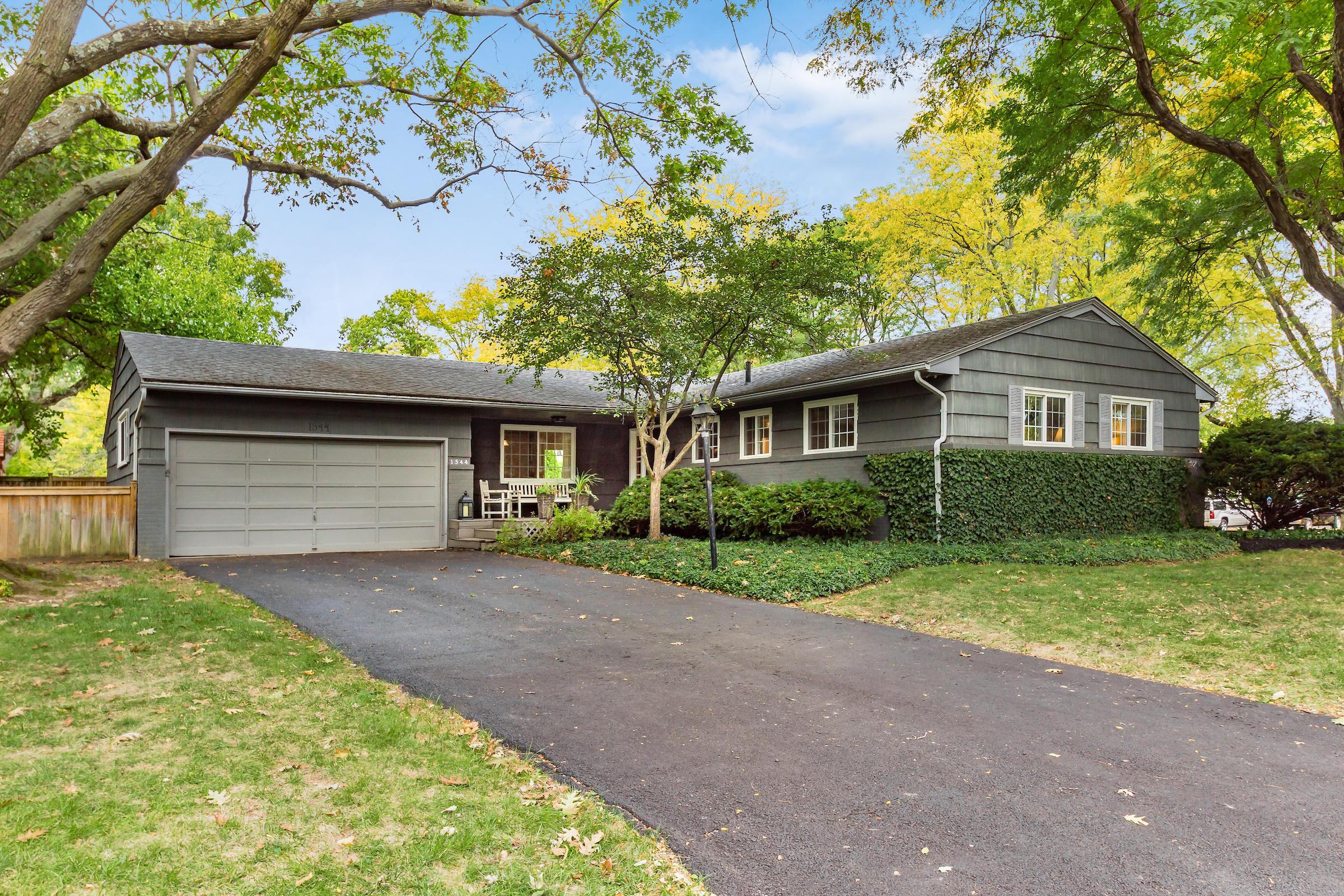 1544 Northam Road Columbus, OH 43221 - Photo 1 of 46