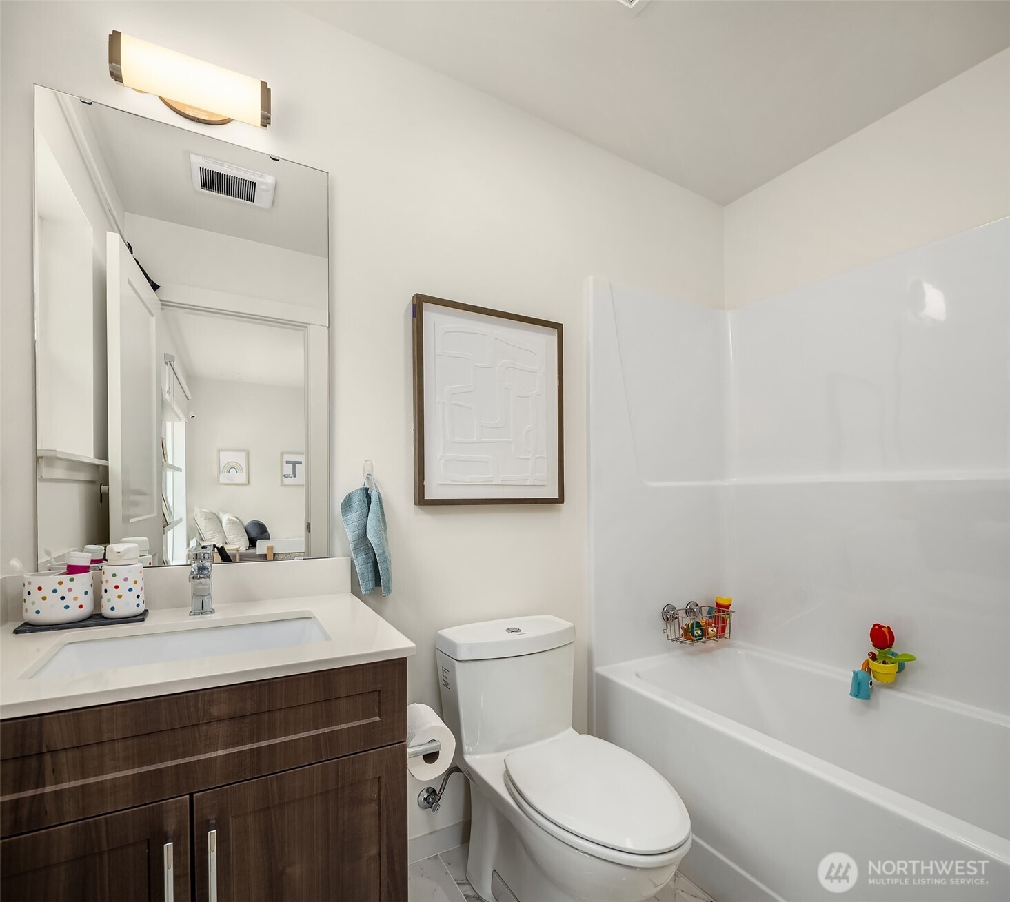 18412 96th Drive Northeast, Unit B Bothell, WA 98011 - Photo 24 of 34
