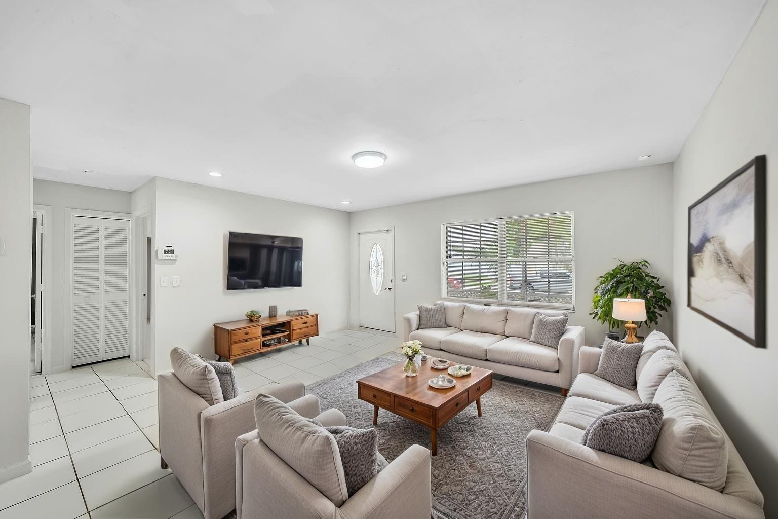 9976 Liberty Road Boca Raton, FL 33434 - Photo 16 of 37 Photo 16