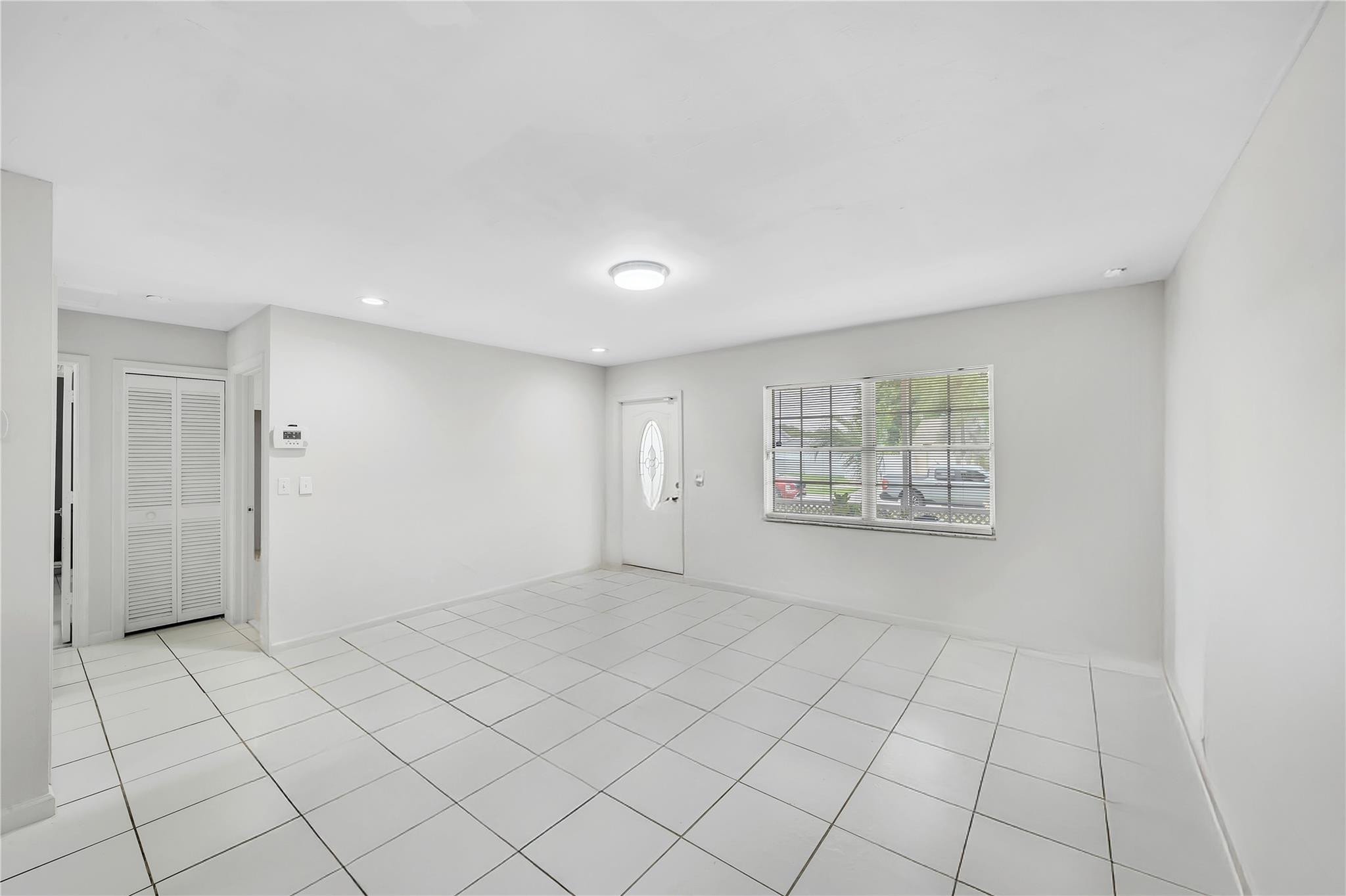 9976 Liberty Road Boca Raton, FL 33434 - Photo 17 of 37 Photo 17