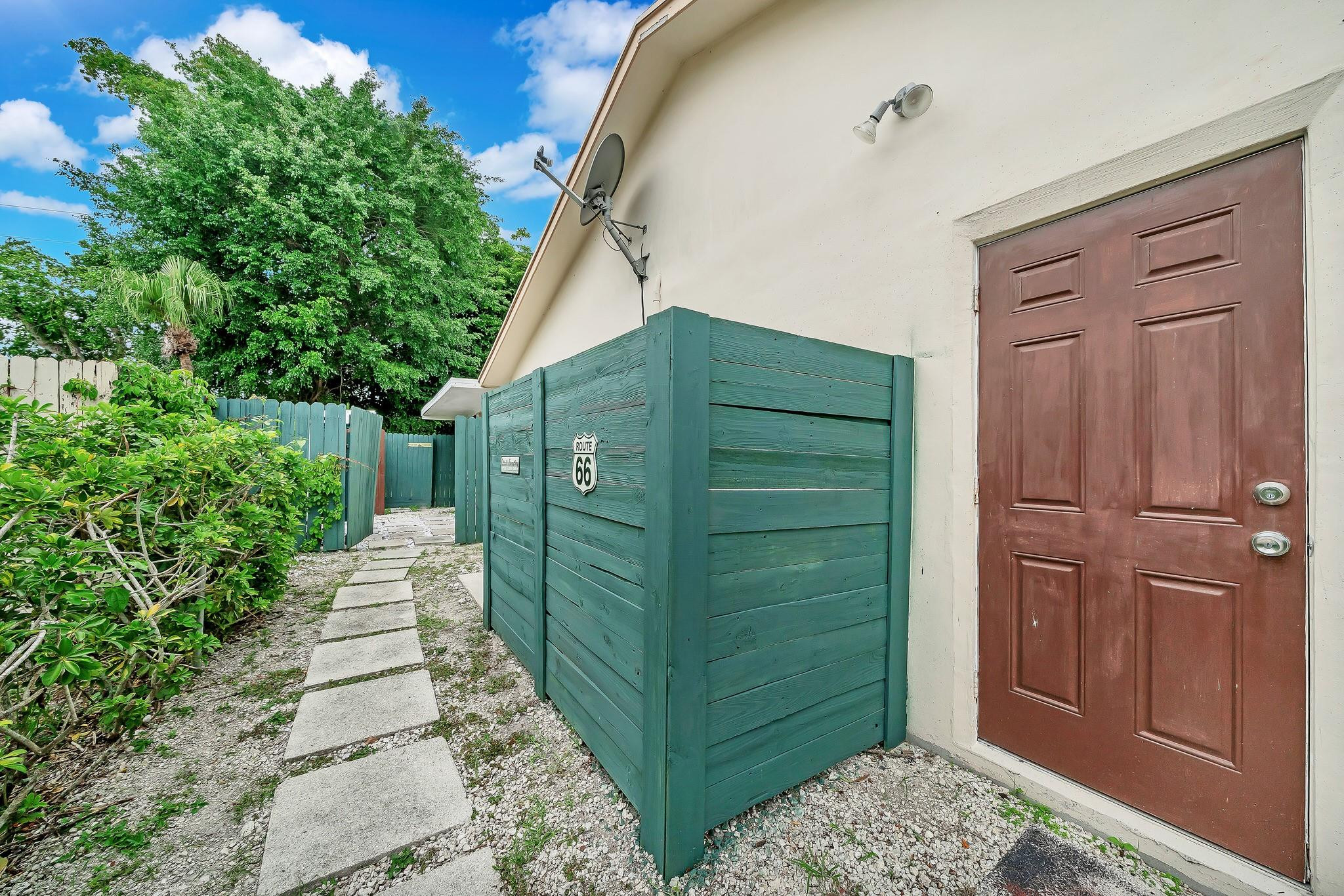 9976 Liberty Road Boca Raton, FL 33434 - Photo 31 of 37 Photo 31