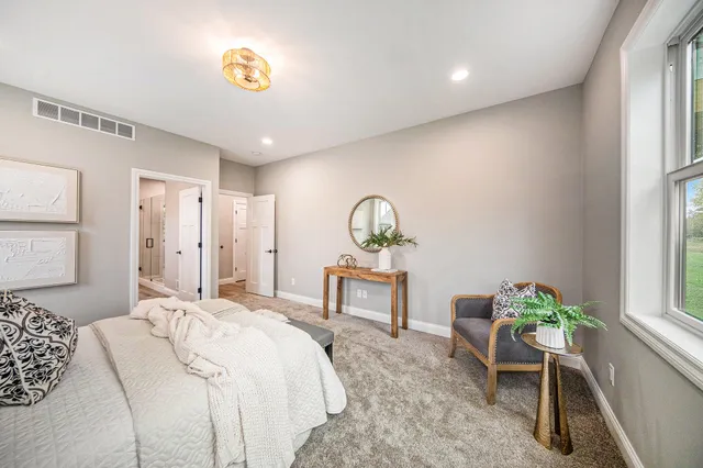 $695,000 | 5182 Grande View Lane, Jackson, MI 49201