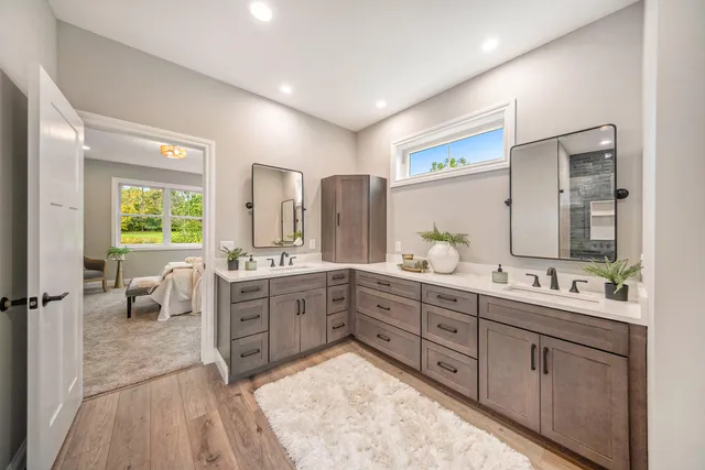 $695,000 | 5182 Grande View Lane, Jackson, MI 49201