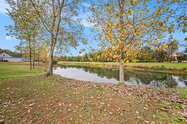 $695,000 | 5182 Grande View Lane, Jackson, MI 49201