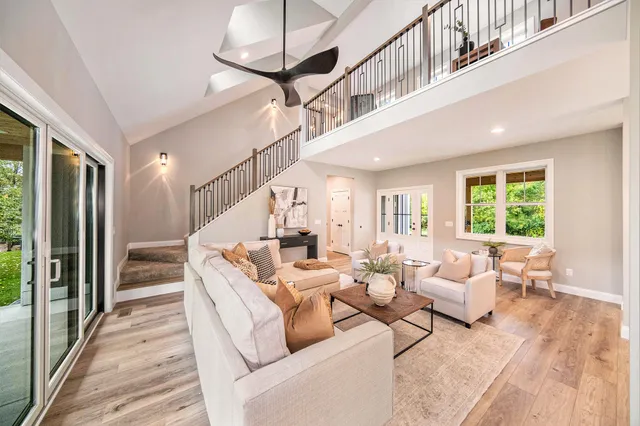 $695,000 | 5182 Grande View Lane, Jackson, MI 49201